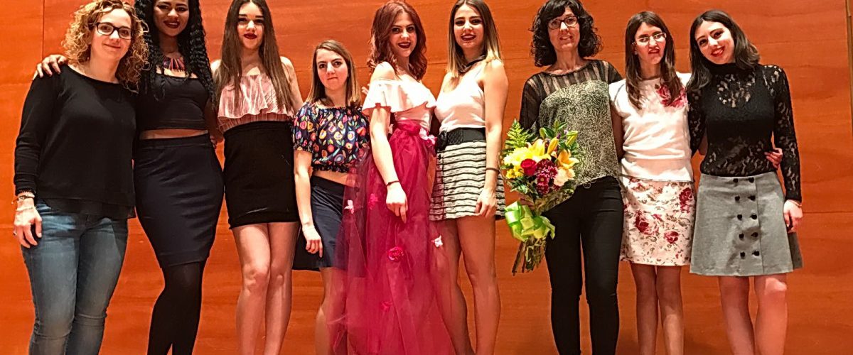 Desfilada de moda de l’alumnat del CFGM de Confecció  i Moda a l’Auditori Municipal Enric Granados