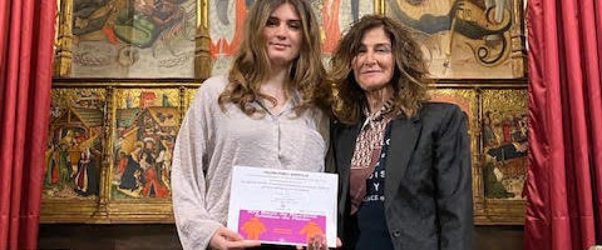 PREMI TREBALL DE RECERCA ”  DEL GRIS AL VIOLETA” El moviment feminista de la transició a Lleida: la part de la història que no s´’ha explicat”